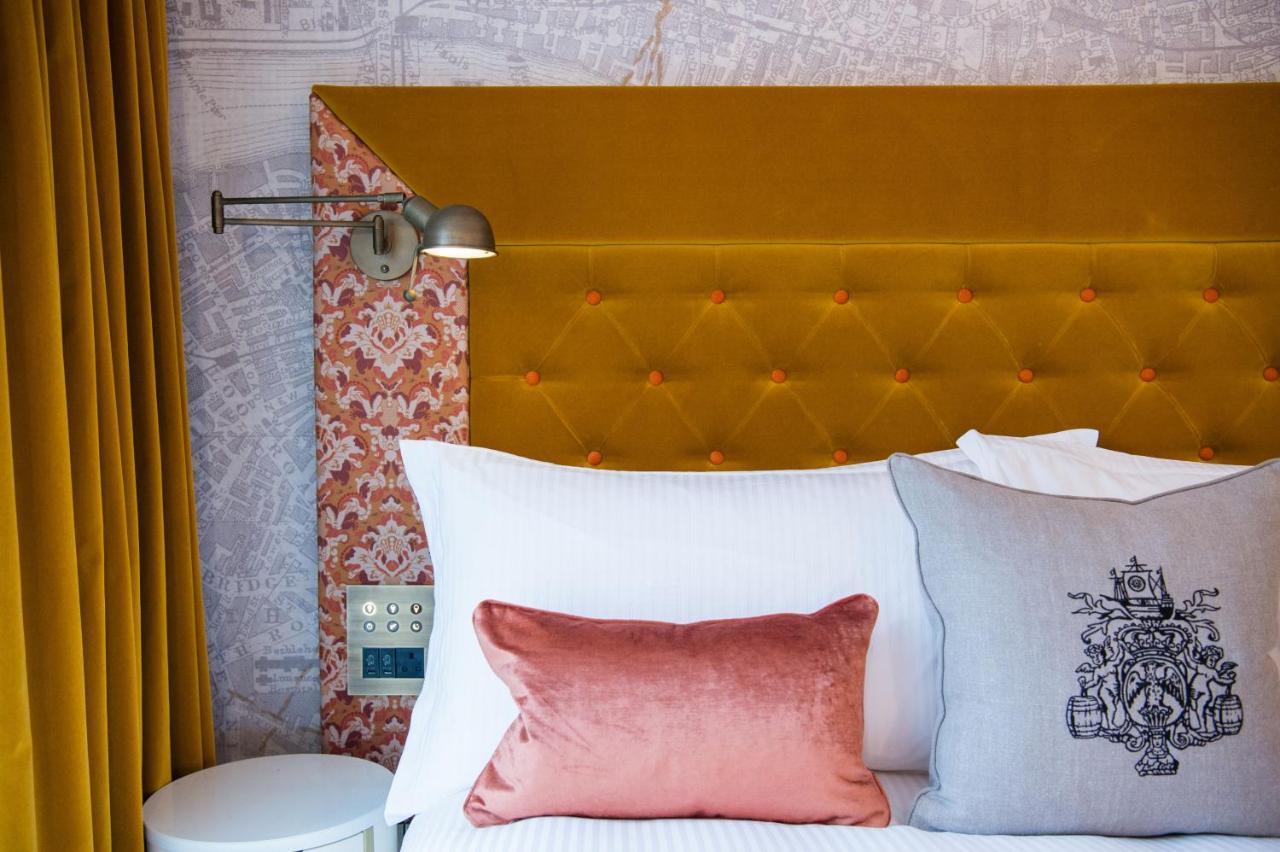 Vintry & Mercer Hotel - Small Luxury Hotels Of The World Londen Buitenkant foto A room at the hotel
