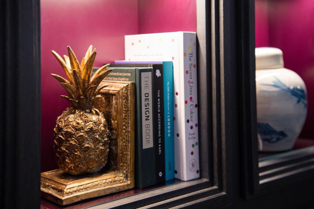 Vintry & Mercer Hotel - Small Luxury Hotels Of The World Londen Buitenkant foto The World According to Simon Doonan